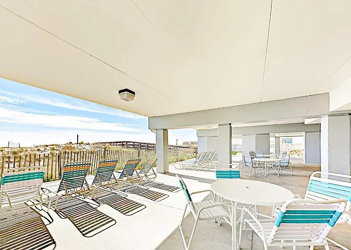 Island Sunrise Holiday home